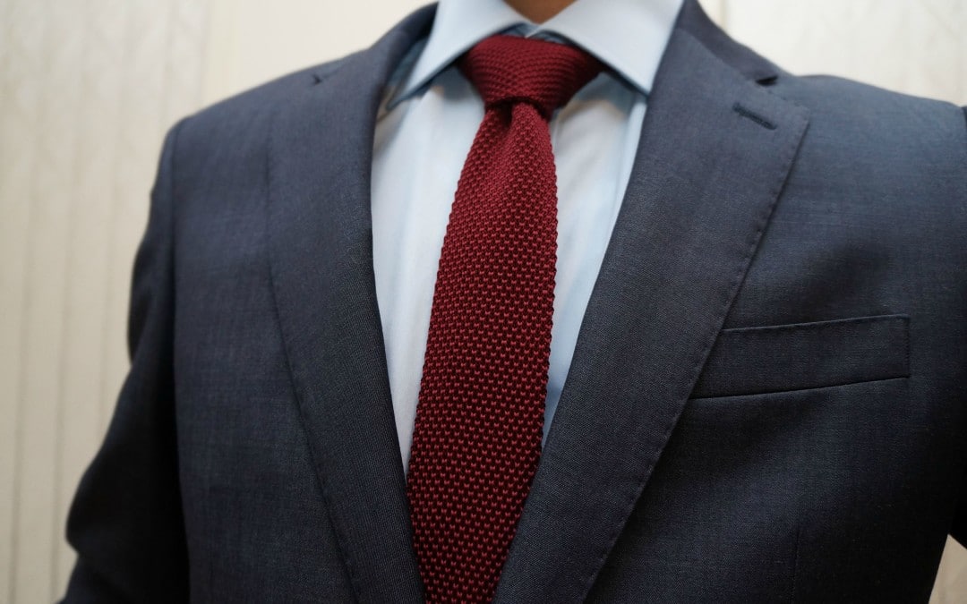 Men’s Suit, Tie & Shirt Color Combinations Guide