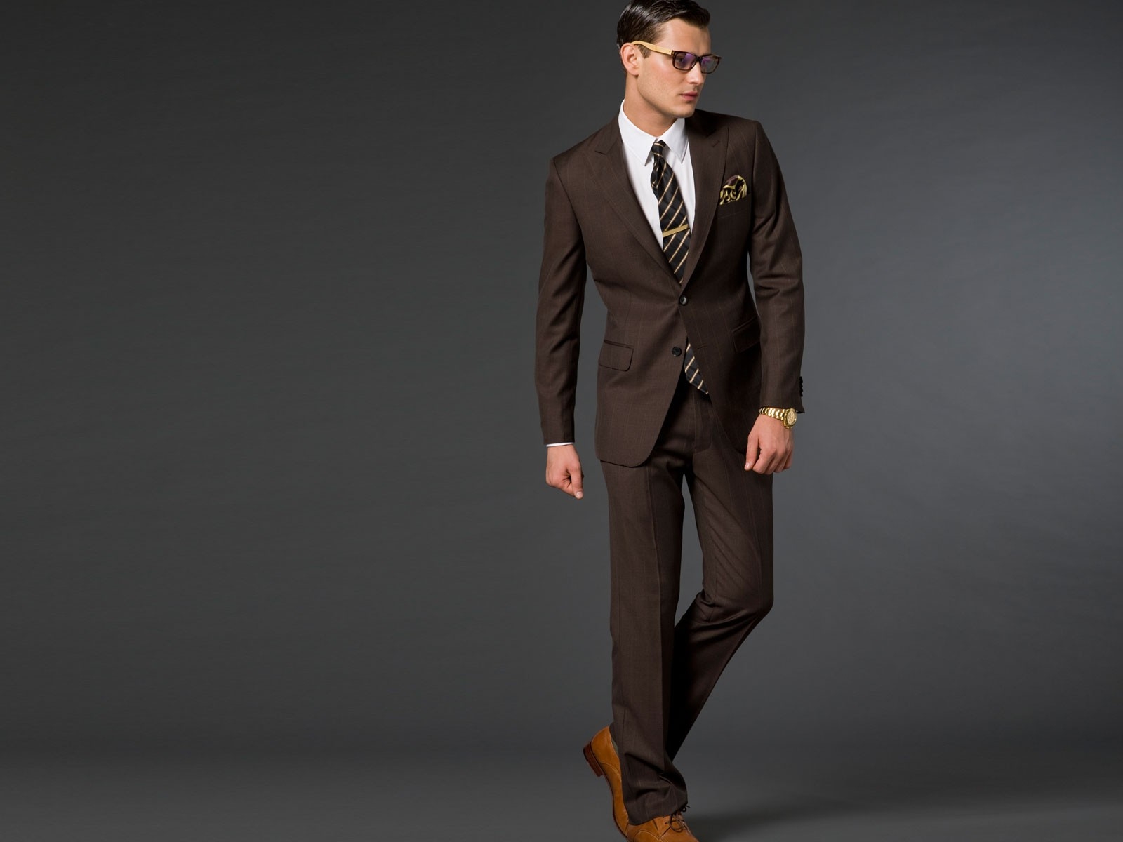 Brown suit color combination