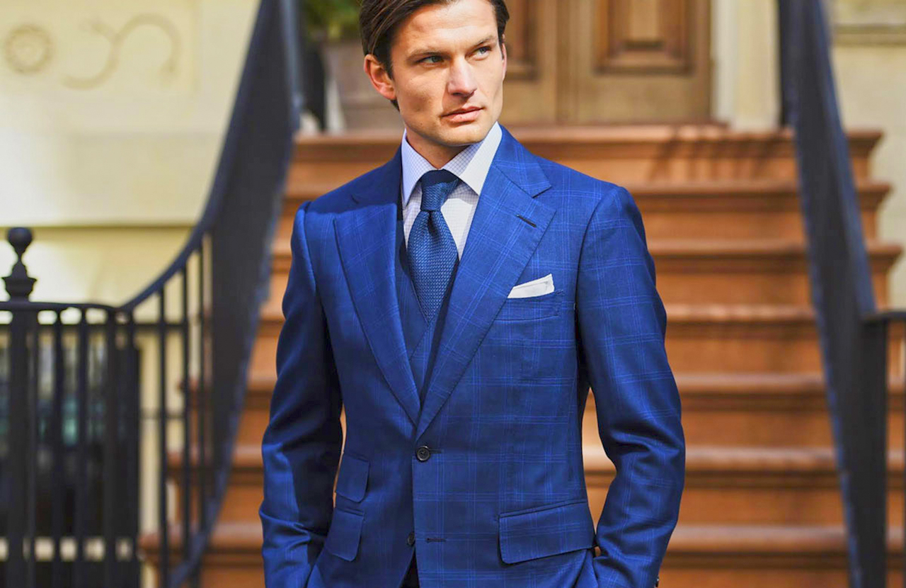 One-color scheme: Navy suit, soft blue shirt and a blue tie