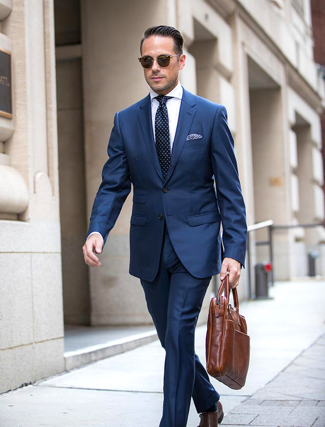 Classic fit navy men suit