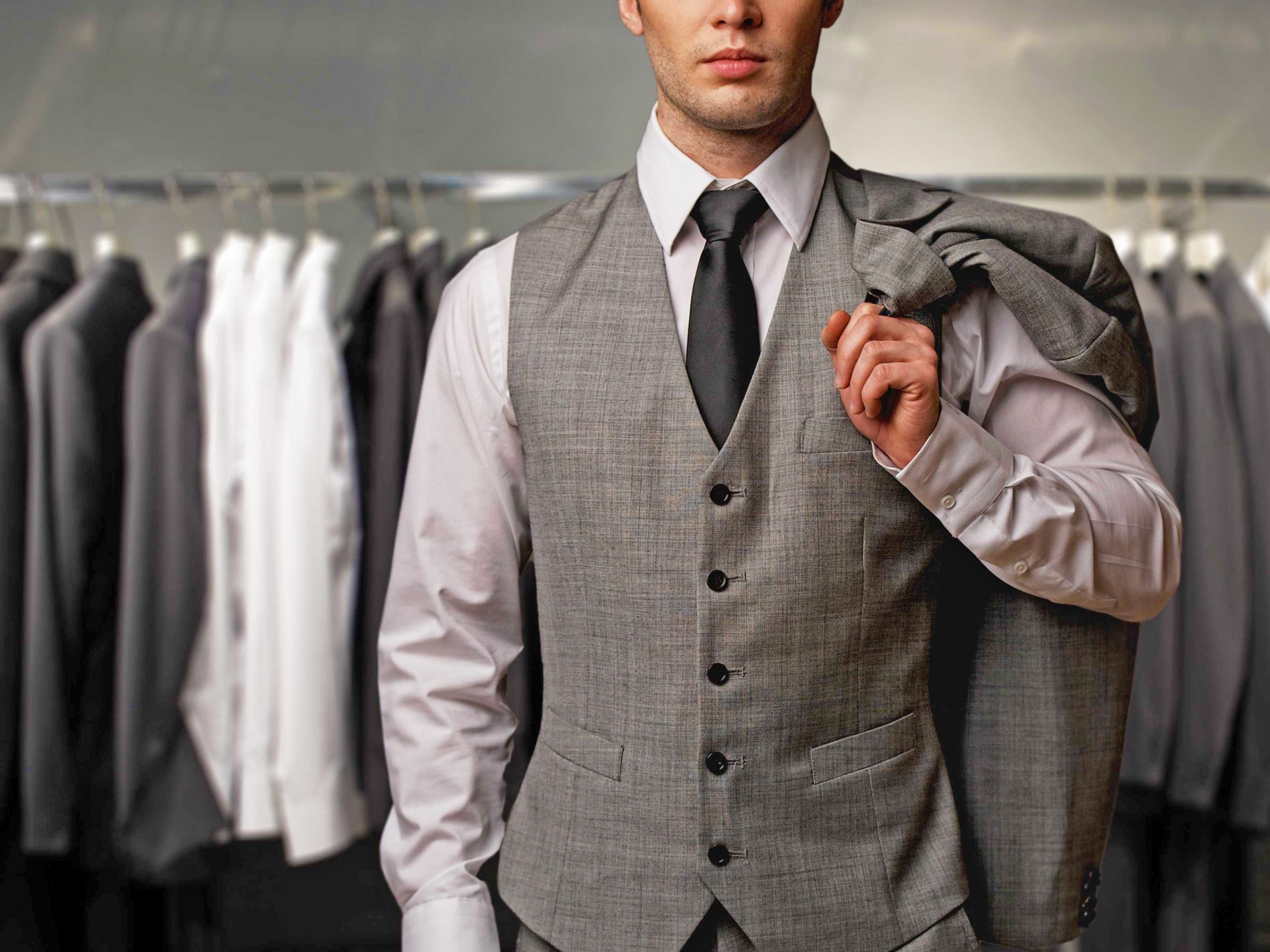 How to Wear a Suit Vest: Match the Fit ...