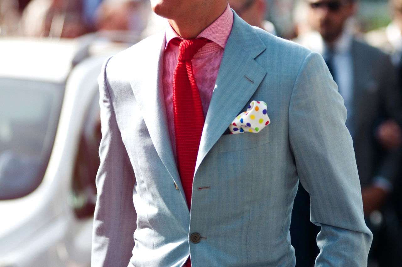 Pink shirt and solid red tie color combination