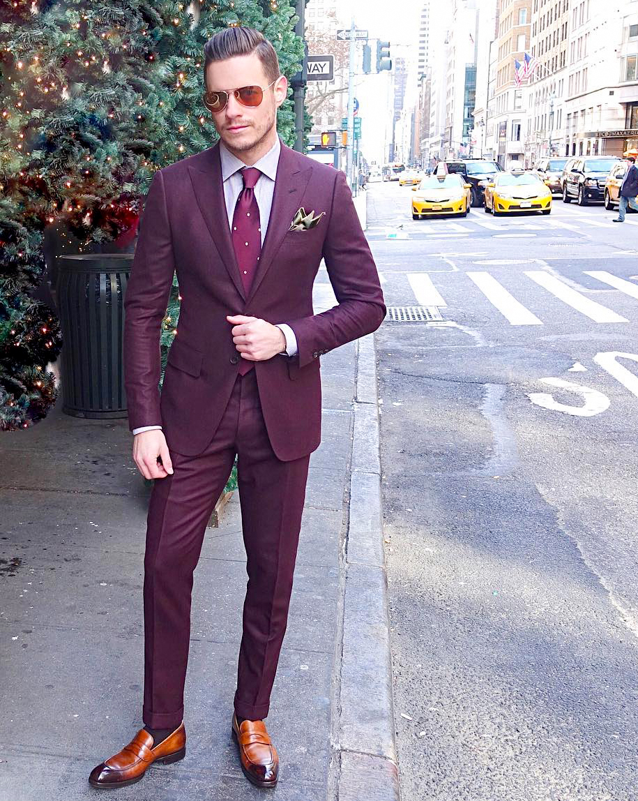 Burgundy suit & pink shirt color combination