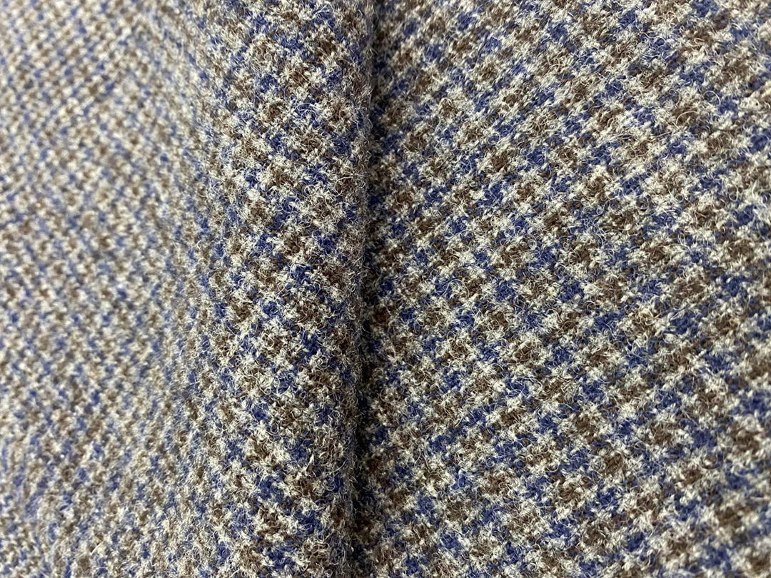 houndstooth suit pattern
