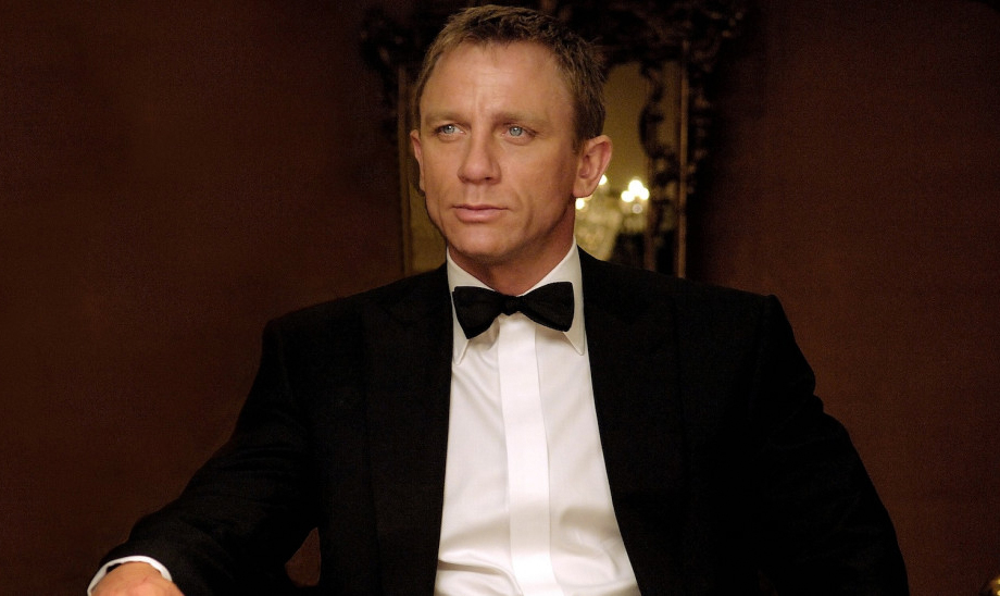 James Bond wears a black tuxedo in Casino Royale