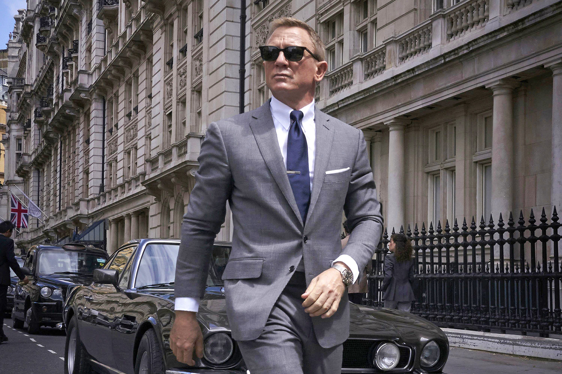 Light Grey Suit Color Combinations With Shirt And Tie Suits Expert Light Grey Suit Color Combinations With Shirt And Tie Suits Expert