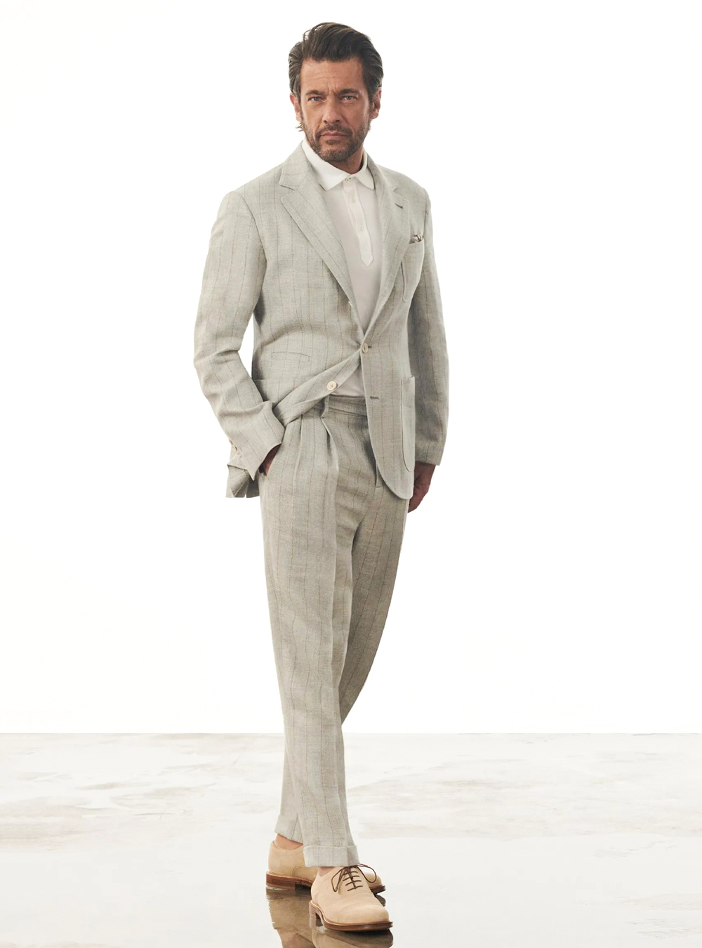 Light grey suit, white t-shirt and beige suede oxford shoes