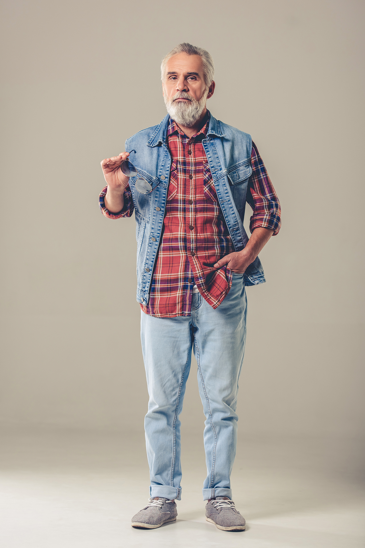 Casual attire sample for a man in his sixties