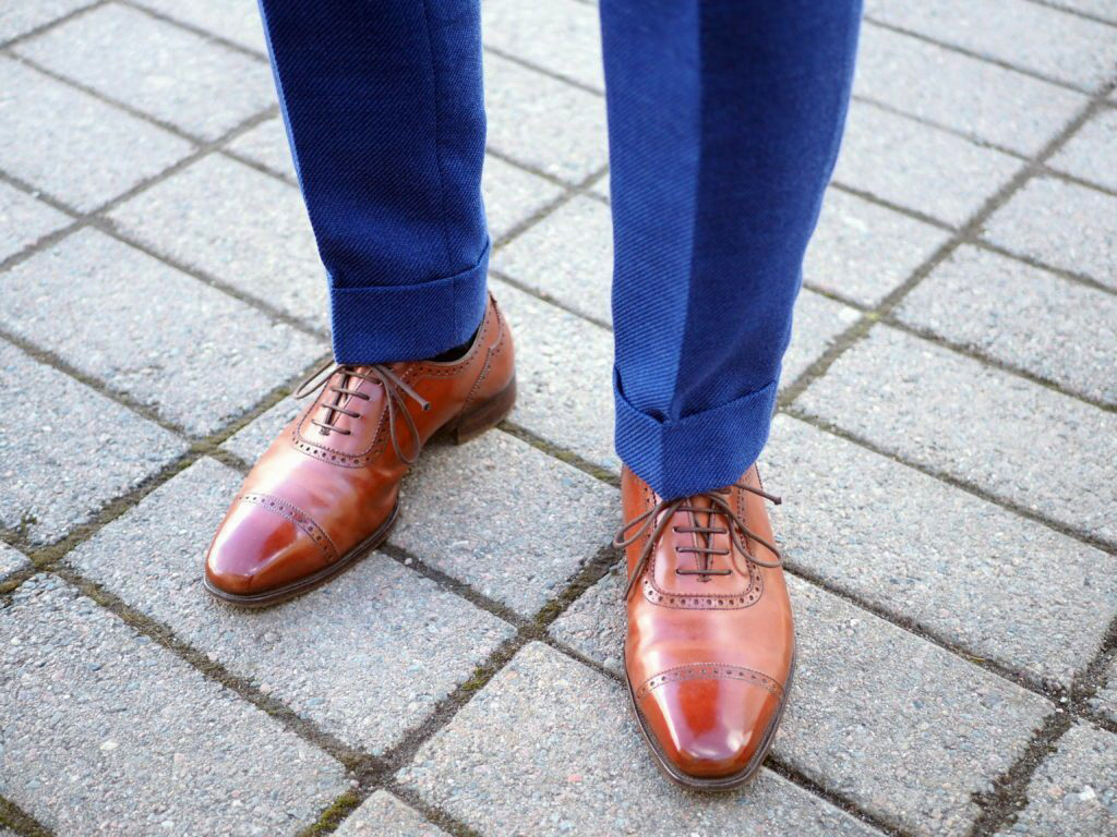 matching brown dress shoes with blue pants