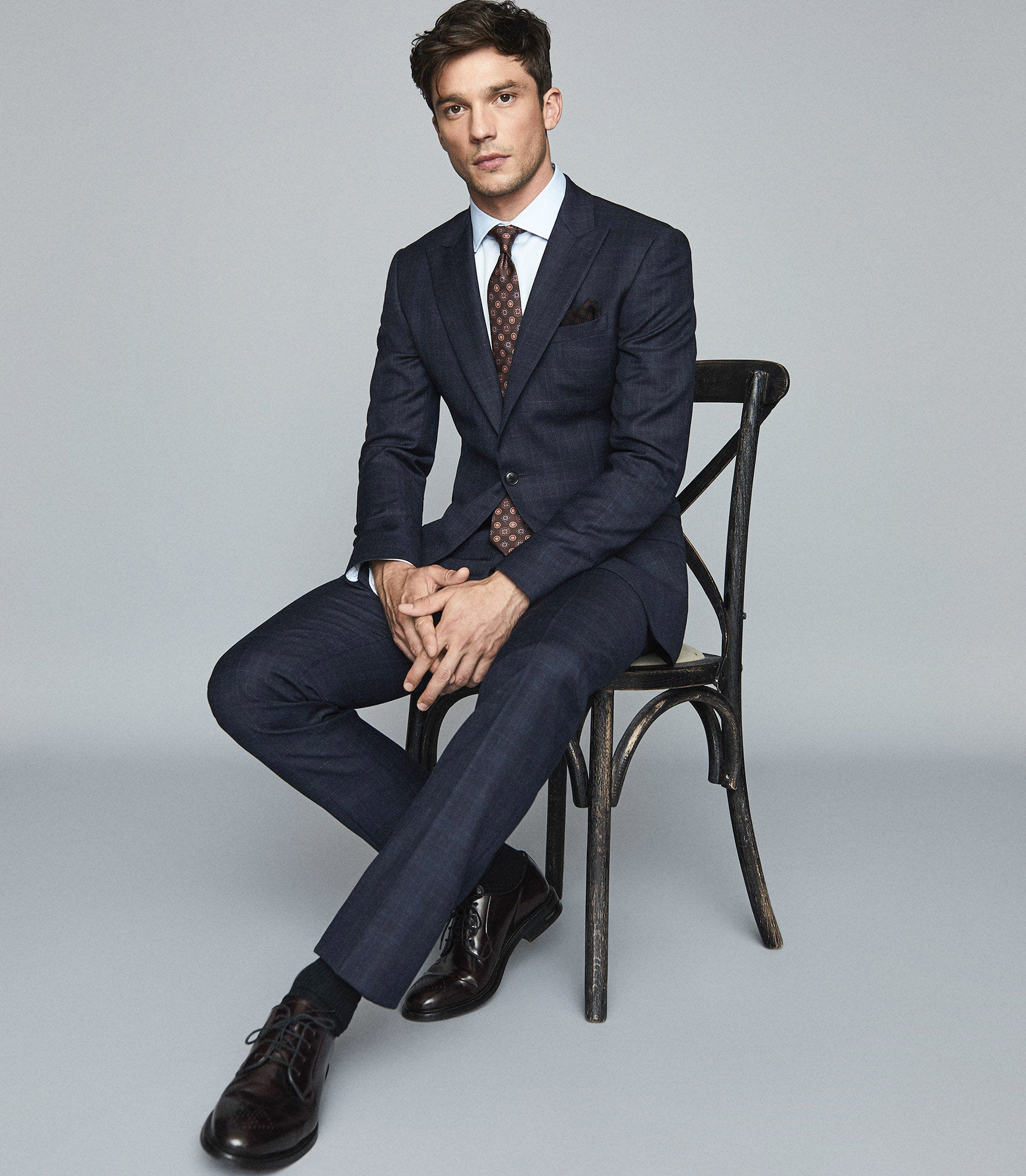 Reiss suit brand