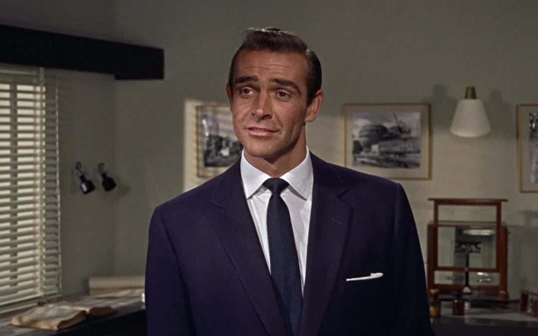 Sean Connery as Bond wears a classic fit suit