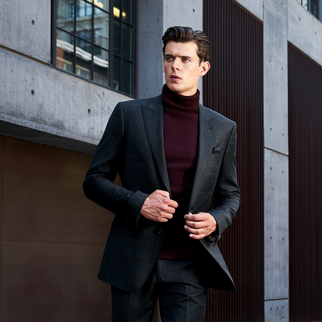 Burgundy Suit With Black Turtleneck | estudioespositoymiguel.com.ar