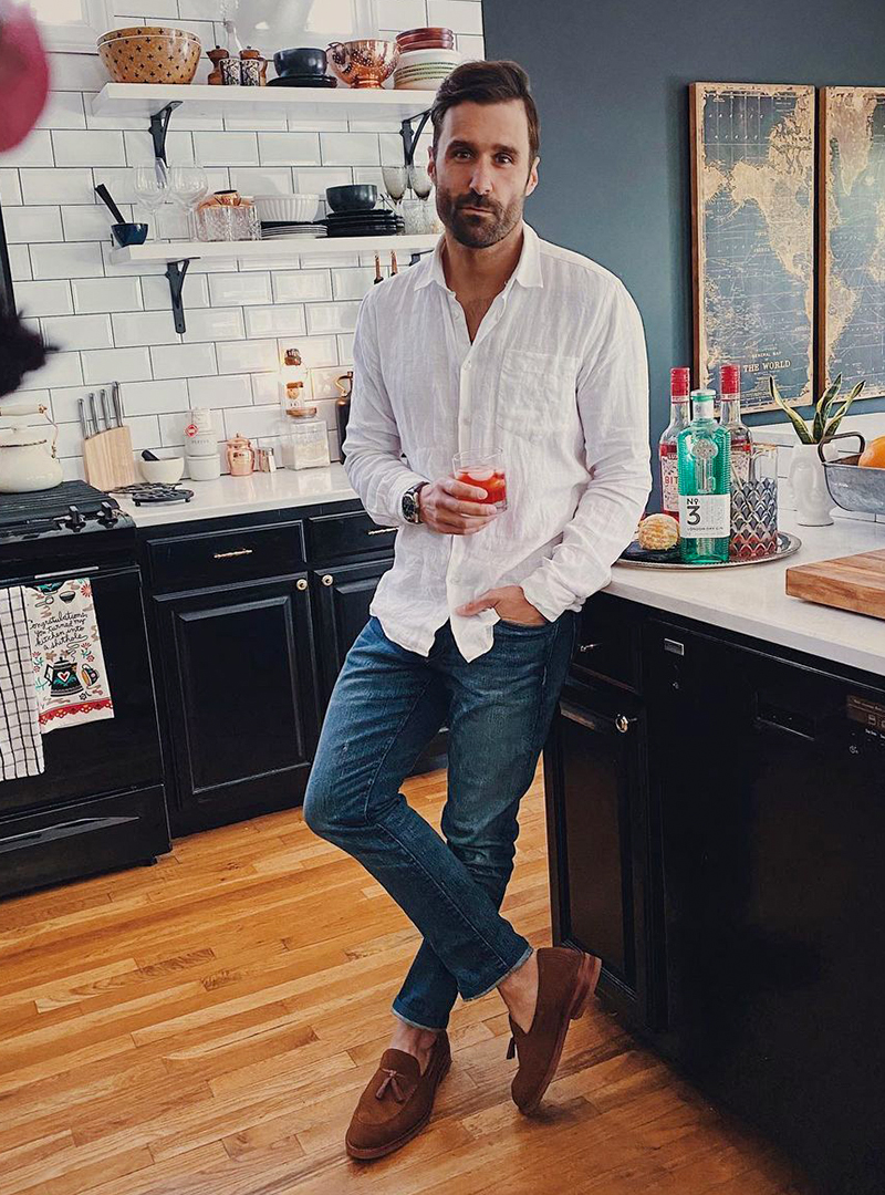 white linen shirt, blue jeans, dark brown tassel loafers